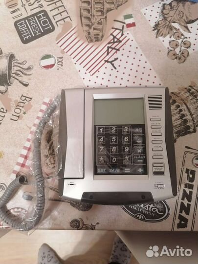 Телефон Lcd touch panel phone