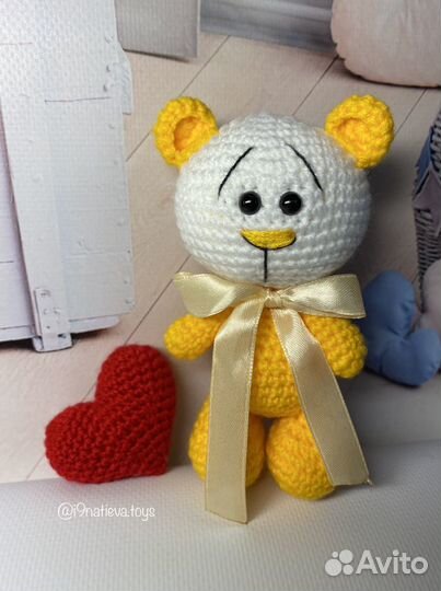 Вязаная игрушка. Мини мишки