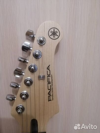 Электрогитара yamaha pacifica 112j