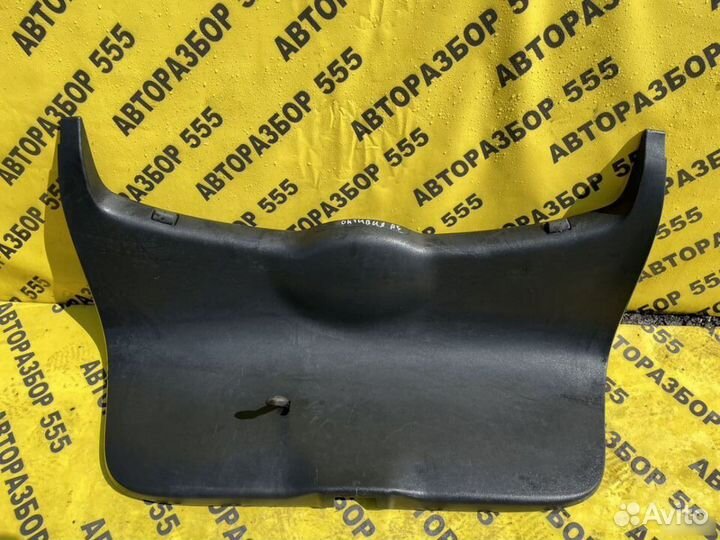 Обшивка багажника Skoda Octavia A5