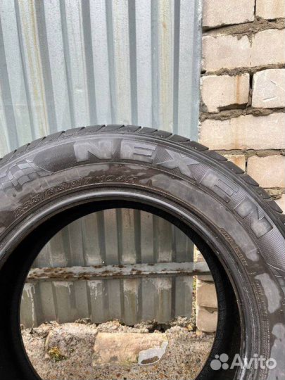 Nexen N8000 235/65 R17 104H
