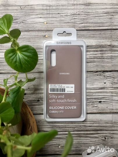 Чехлы для samsung A70