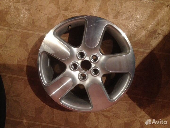 Диск колеса октавия А5 R17 литой