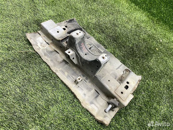 Крепление карданного вала Toyota Town Ace Noah