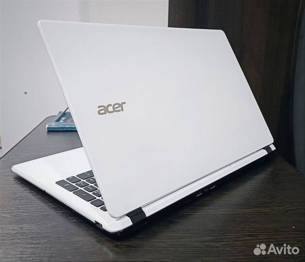 Игровой ноутбук Acer 15.6/Gf750/i5/6Gb/SSD