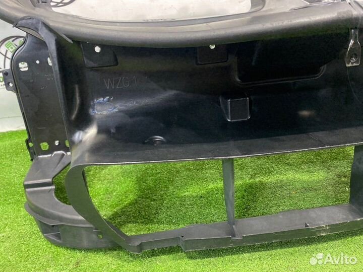 Рамка радиатора Bmw 3-Series E90 N46B20 2007