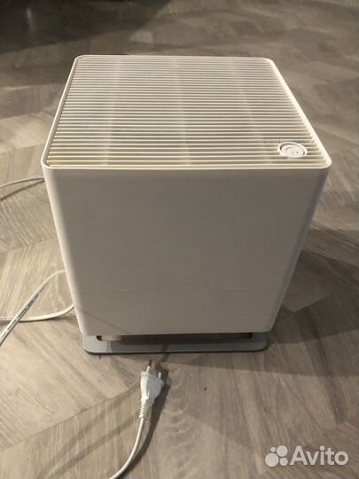 Увлажнитель ии мойка воздуха Stadler Form (Oskar)