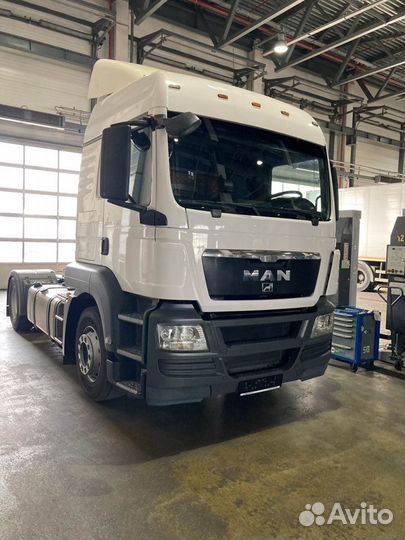 Мастер-приемщик грузовых а/м (слесарный цех) в сто