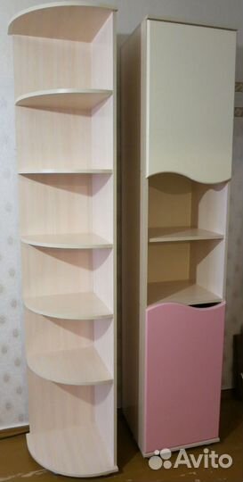 Мебель для подростка (шкафы, кровать)