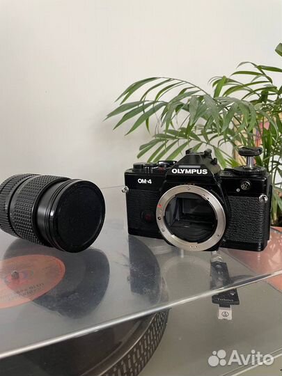 Пленочный фотоаппарат Olympus OM4