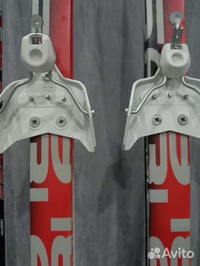 Беговые лыжи