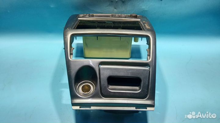 Рамка магнитолы для Mitsubishi Galant 1996-2003
