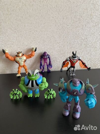 Фигурки Бен тен