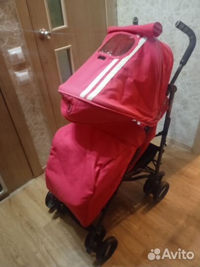 Прогулочная коляска трость