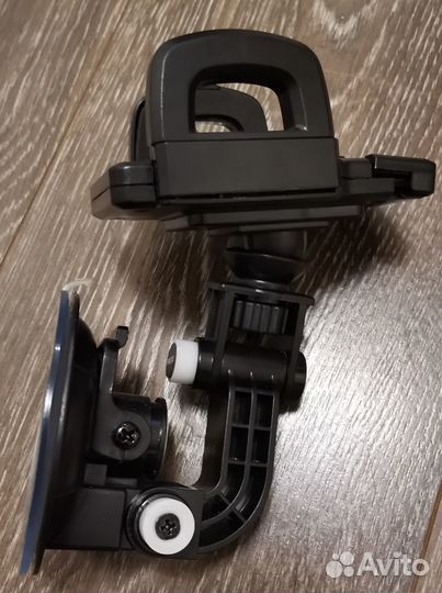 Держатель для телефона в машину