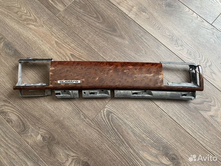 Накладка декоративная Audi A8 D3 2008г