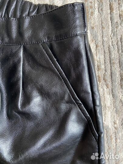 Кожаные шорты