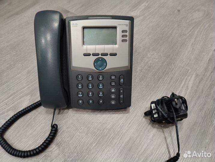 Ip телефон Cisco SPA303