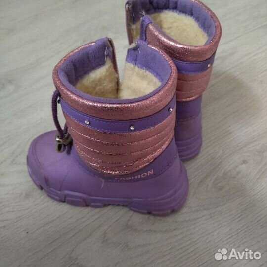 Сапоги для девочки