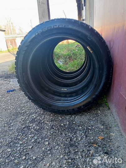 Bfgoodrich G-Force Stud 205/55 R16 94Q