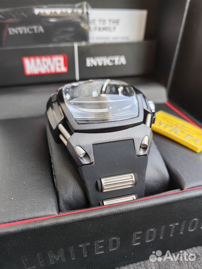 Чёрные Часы с Черепом Invicta Marvel Мужские Новые