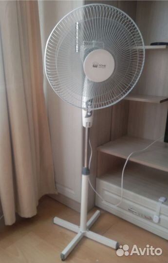 Вентилятор напольный
