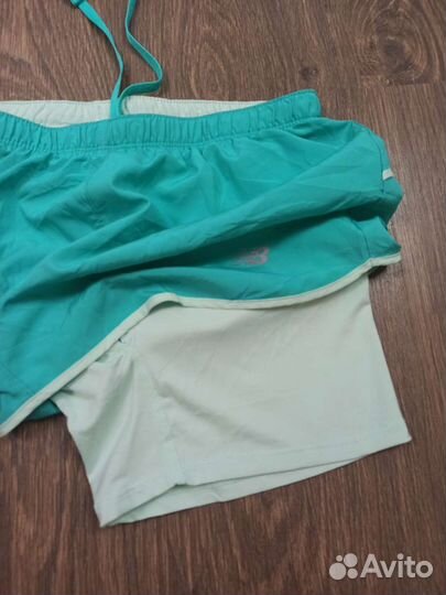 Шорты New Balance 2 in 1 S женские