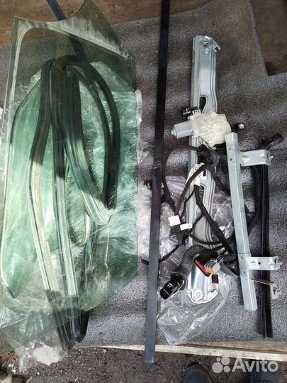 Комплект стекол для инкассатор форд транзит 2014+