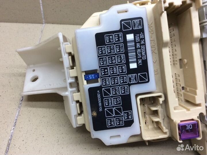 Блок предохранителей салонный Suzuki Sx4 седан