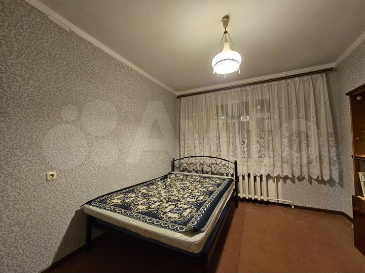 2-к. квартира, 54 м², 1/9 эт.