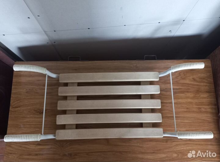 Сиденье для ванны