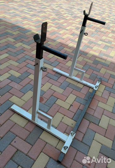 Стойки для жима штанги