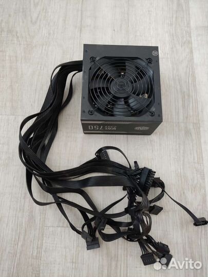 Блок питания 750 w на гарантии