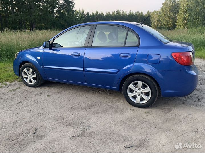 Kia Rio 1.4 AT, 2011, 222 500 км