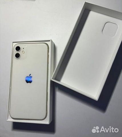 iPhone 11, 64 ГБ