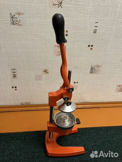 Соковыжималка-пресс для фруктов