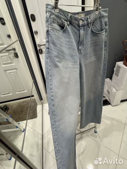 Джинсы широкие