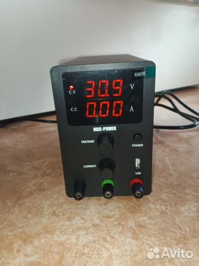 Лабораторный блок питания