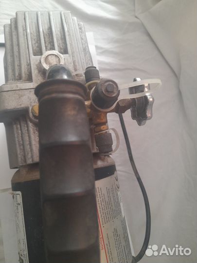 Вакуумный насос Mastercool 90065-220