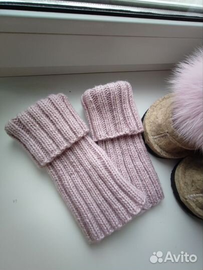 Валеши с декором и помпонами