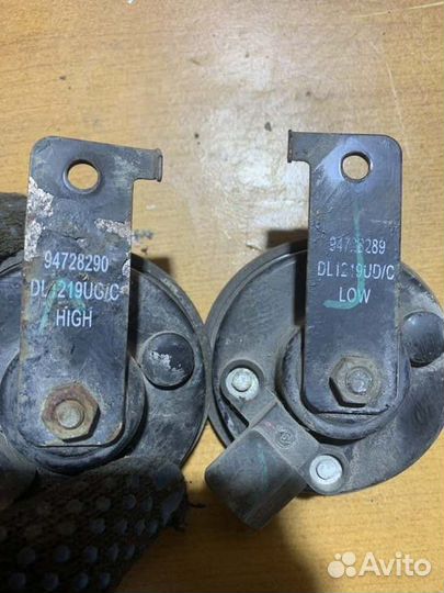 Звуковой сигнал Chevrolet Trailblazer 31Ux 2.8