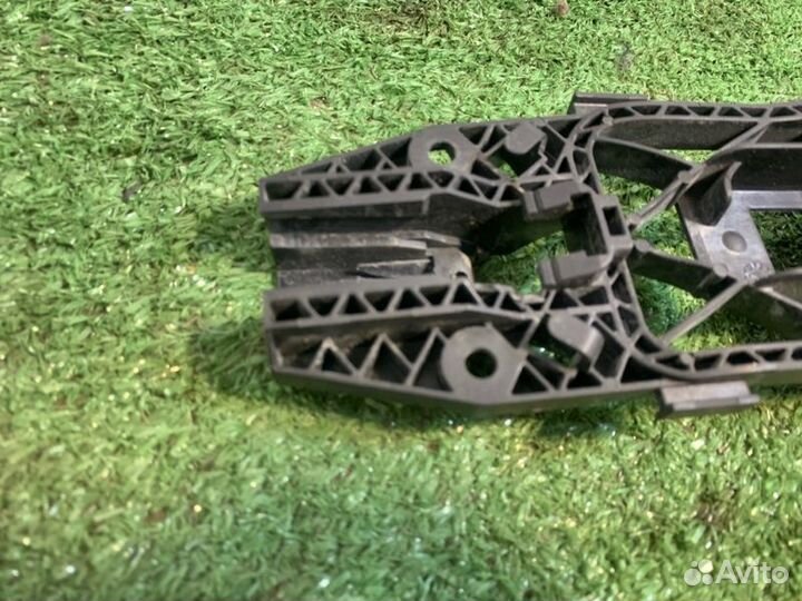 Механизм ручки двери задний левый Volkswagen Golf