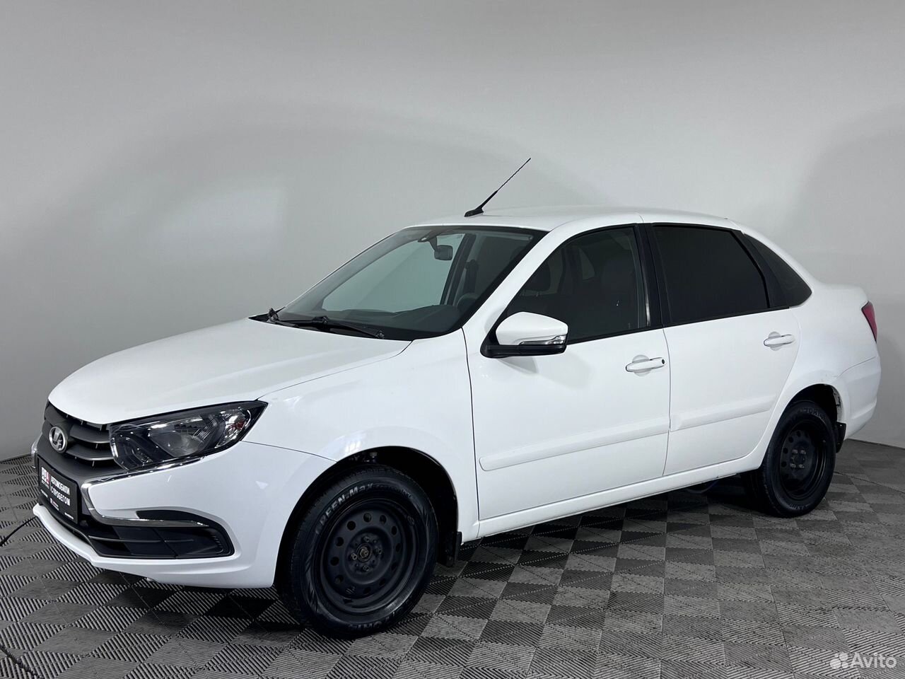 ВАЗ (LADA) Granta 1.6 MT, 2022, 141 289 км