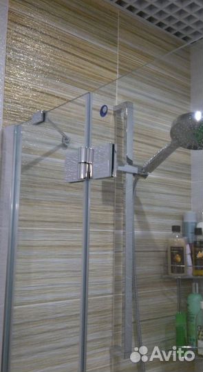 Душевая перегородка из стекла для душа