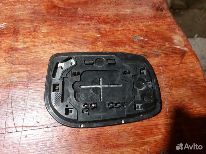 Продам зеркальное полотно Алион.Премия