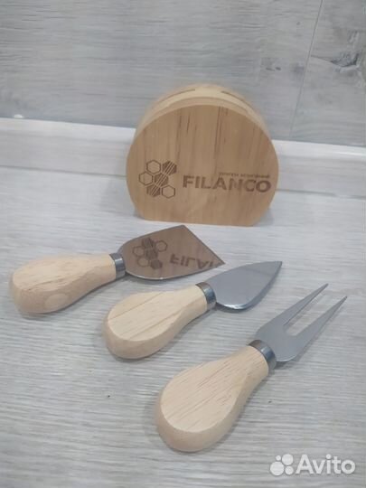 Набор ножей для сыра на подставке