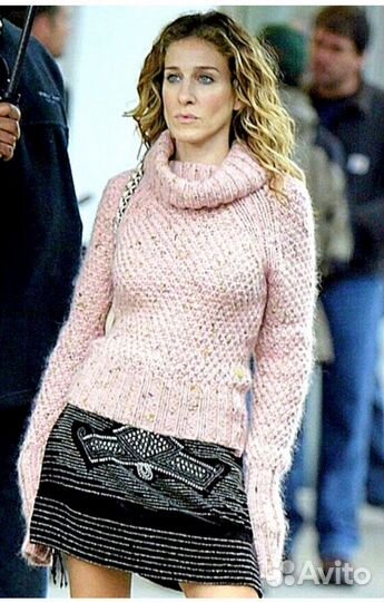 Свитер moschino