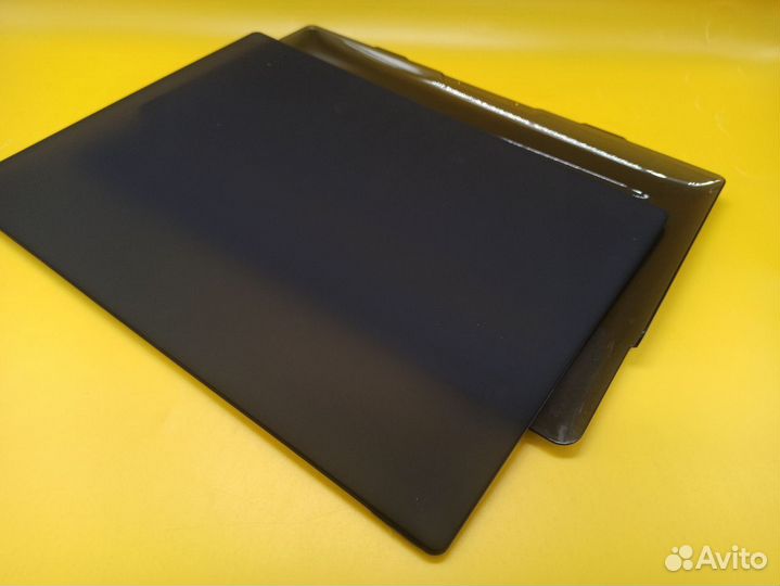 28159 Пластиковый чехол для ноутбука