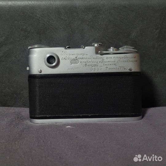 Плёночный фотоаппарат фед-4