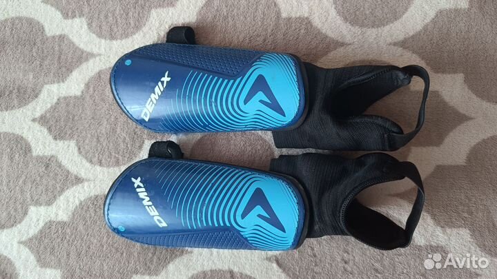 Щитки Футбольные детские